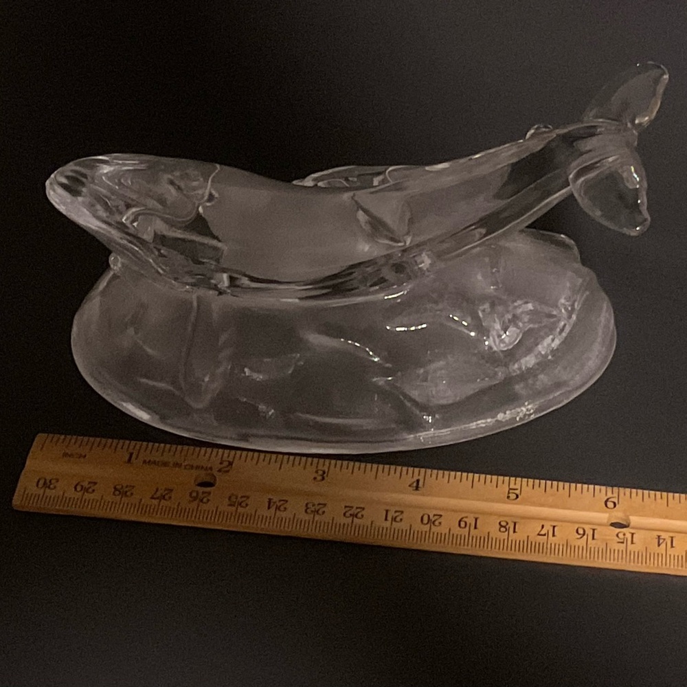 Vintage Crystal Art Glass Whale Calf Baby Figure Cristal D'Arques Small Statue - Picture 7 of 8